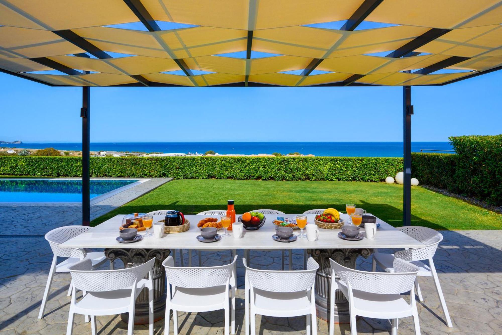 Hill & Sea View Villa
