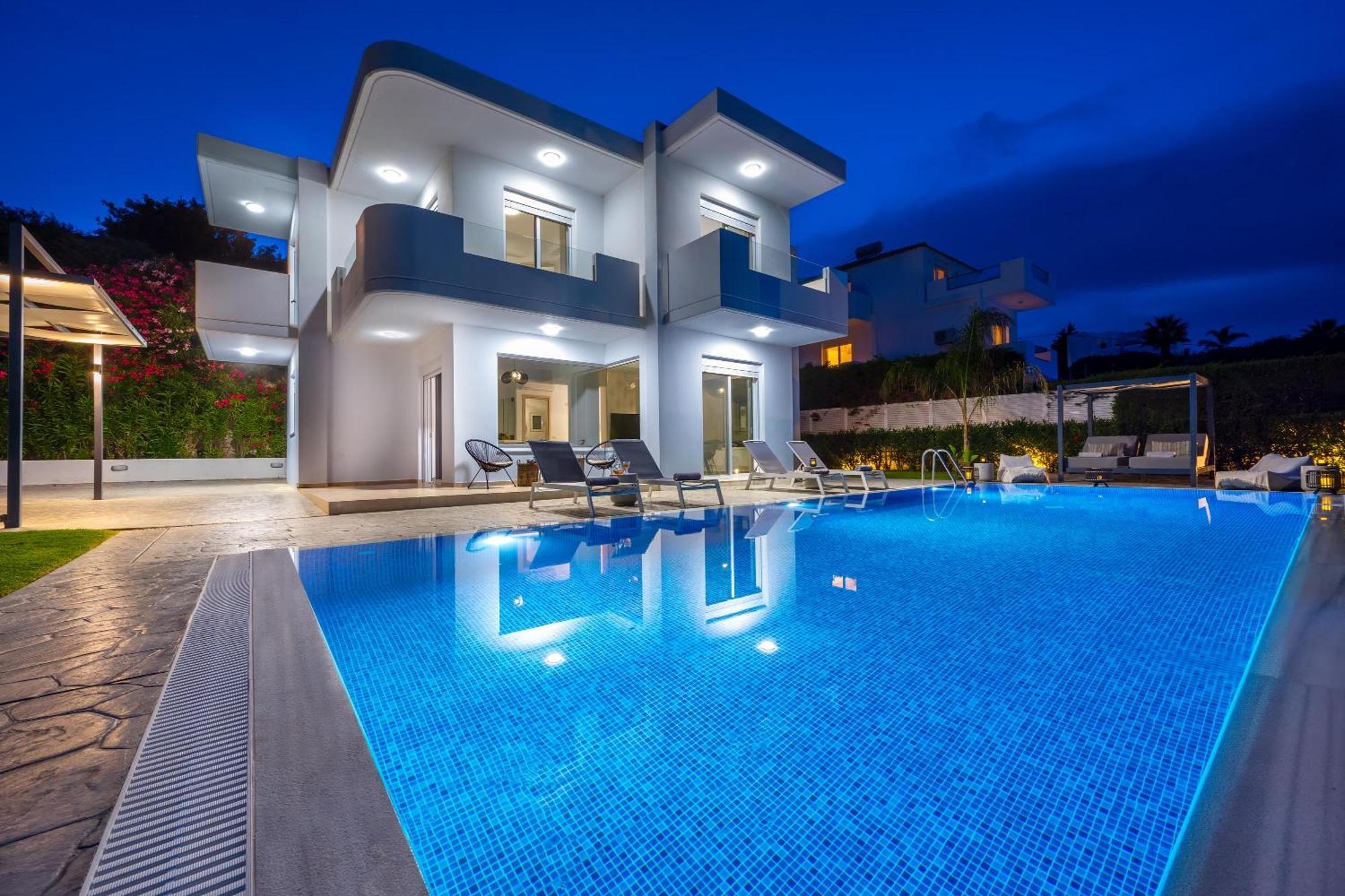 Villa Hill & Sea View